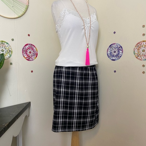 NWOT Shein Curve pluse size plaid black white stretch mini skirt cosplay 1XL - Picture 2 of 10